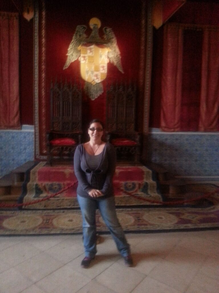 La autora visitando el Alcázar de Segovia